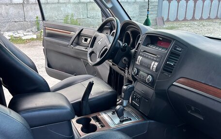 Mitsubishi Pajero IV, 2007 год, 1 300 000 рублей, 5 фотография
