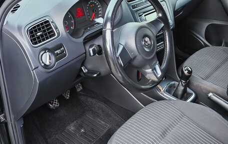 Volkswagen Polo VI (EU Market), 2012 год, 570 000 рублей, 18 фотография