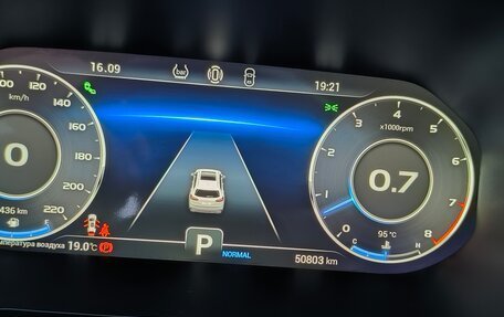 Chery Tiggo 8 Pro, 2022 год, 2 300 000 рублей, 9 фотография