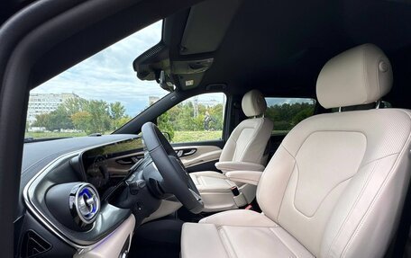 Mercedes-Benz V-Класс, 2026 год, 15 456 000 рублей, 9 фотография