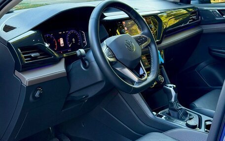 Volkswagen Taos, 2021 год, 3 100 000 рублей, 13 фотография