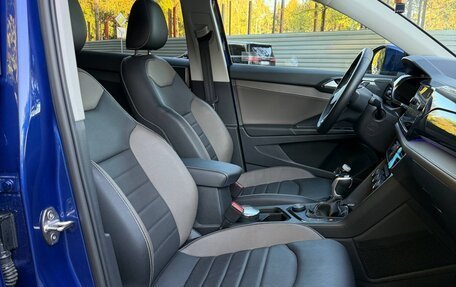 Volkswagen Taos, 2021 год, 3 100 000 рублей, 18 фотография