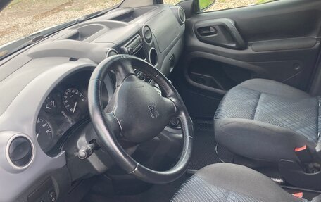 Peugeot Partner II рестайлинг 2, 2009 год, 450 000 рублей, 7 фотография