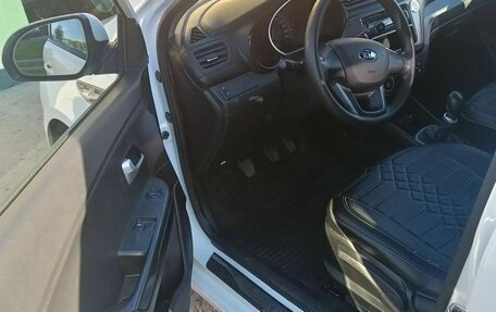 KIA Rio III рестайлинг, 2013 год, 720 000 рублей, 14 фотография