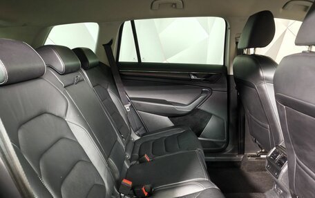 Skoda Kodiaq I, 2017 год, 2 159 000 рублей, 16 фотография