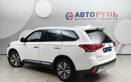 Mitsubishi Outlander III рестайлинг 3, 2020 год, 2 598 000 рублей, 2 фотография