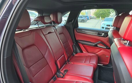Porsche Cayenne III, 2018 год, 5 400 000 рублей, 23 фотография