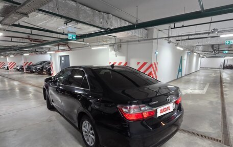 Toyota Camry, 2018 год, 2 300 000 рублей, 9 фотография