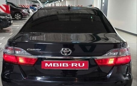 Toyota Camry, 2018 год, 2 300 000 рублей, 2 фотография