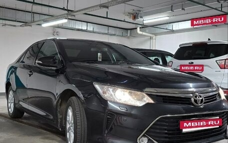 Toyota Camry, 2018 год, 2 300 000 рублей, 5 фотография
