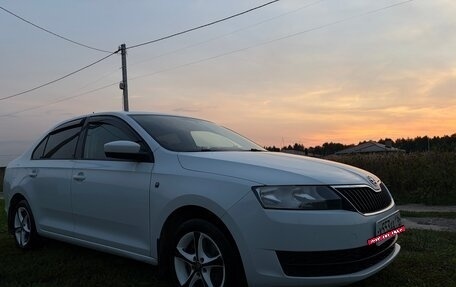 Skoda Rapid I, 2015 год, 800 000 рублей, 14 фотография