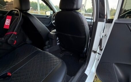 Skoda Rapid I, 2015 год, 800 000 рублей, 12 фотография