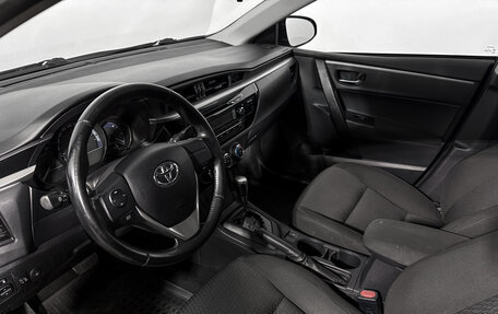 Toyota Corolla, 2015 год, 1 300 000 рублей, 9 фотография