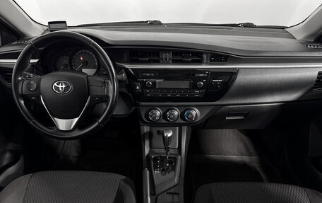 Toyota Corolla, 2015 год, 1 300 000 рублей, 15 фотография