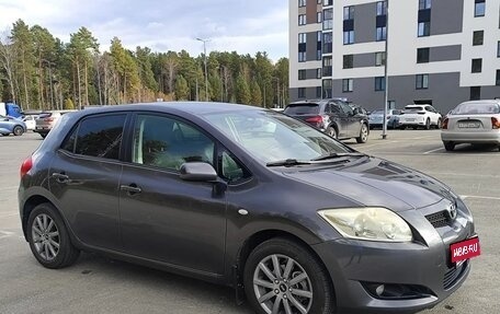 Toyota Auris II, 2008 год, 645 000 рублей, 1 фотография