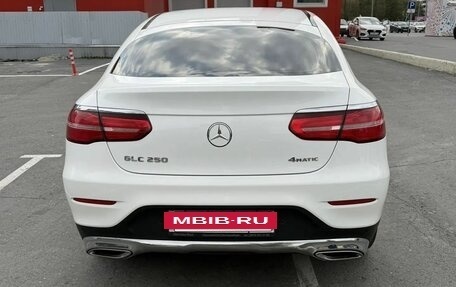 Mercedes-Benz GLC Coupe, 2017 год, 3 500 000 рублей, 6 фотография