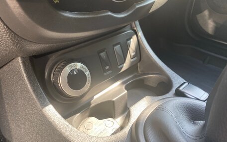 Renault Duster I рестайлинг, 2019 год, 1 300 000 рублей, 6 фотография
