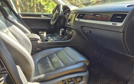 Volkswagen Touareg III, 2012 год, 1 750 000 рублей, 15 фотография