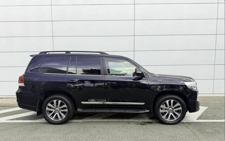 Toyota Land Cruiser 200, 2016 год, 5 700 000 рублей, 4 фотография