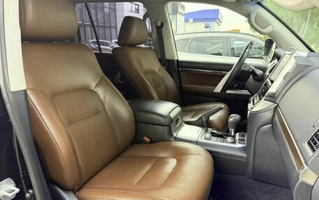 Toyota Land Cruiser 200, 2016 год, 5 700 000 рублей, 15 фотография