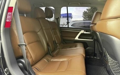 Toyota Land Cruiser 200, 2016 год, 5 700 000 рублей, 17 фотография