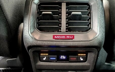 Volkswagen Tiguan II, 2018 год, 2 470 000 рублей, 18 фотография