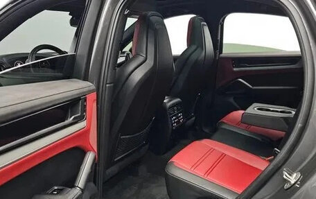 Porsche Cayenne III, 2024 год, 14 600 000 рублей, 10 фотография