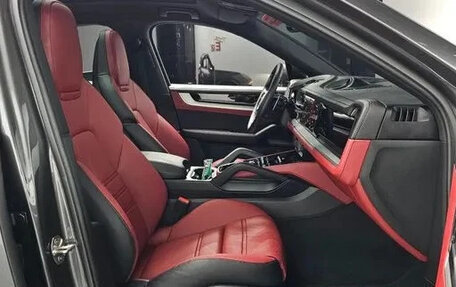 Porsche Cayenne III, 2024 год, 14 600 000 рублей, 9 фотография