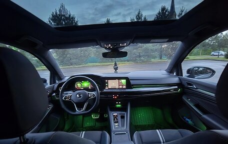 Volkswagen Golf VIII, 2022 год, 2 790 000 рублей, 23 фотография