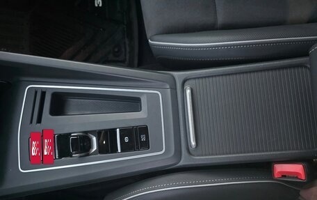 Volkswagen Golf VIII, 2022 год, 2 790 000 рублей, 25 фотография
