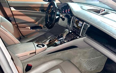 Porsche Panamera II рестайлинг, 2011 год, 3 200 000 рублей, 10 фотография