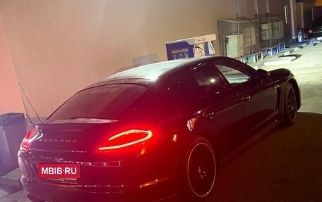 Porsche Panamera II рестайлинг, 2011 год, 3 200 000 рублей, 8 фотография