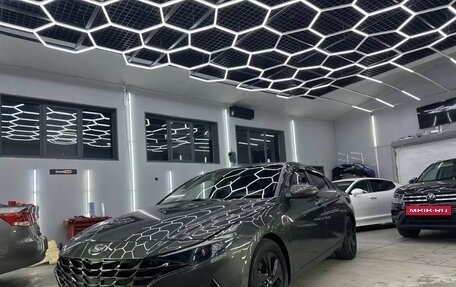 Hyundai Avante, 2021 год, 2 300 000 рублей, 3 фотография