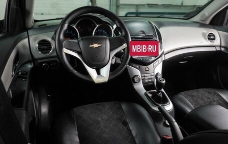 Chevrolet Cruze II, 2013 год, 799 000 рублей, 6 фотография