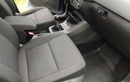 Volkswagen Tiguan I, 2011 год, 950 000 рублей, 7 фотография