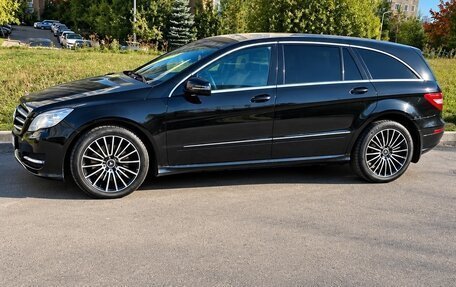 Mercedes-Benz R-Класс, 2010 год, 1 690 000 рублей, 2 фотография