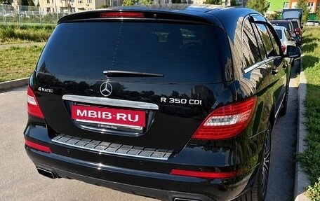 Mercedes-Benz R-Класс, 2010 год, 1 690 000 рублей, 4 фотография