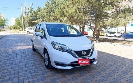 Nissan Note II рестайлинг, 2017 год, 950 000 рублей, 2 фотография