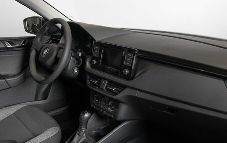 Skoda Rapid II, 2021 год, 1 666 000 рублей, 7 фотография