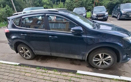 Toyota RAV4, 2018 год, 2 150 000 рублей, 4 фотография