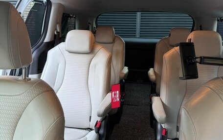KIA Carnival, 2022 год, 3 950 000 рублей, 12 фотография