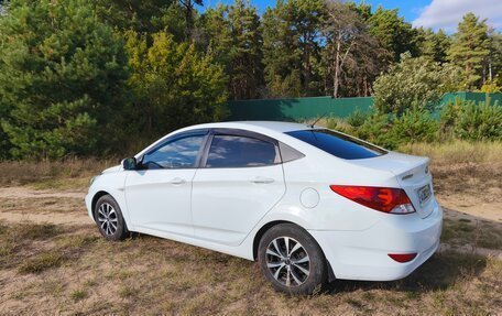 Hyundai Solaris II рестайлинг, 2012 год, 750 000 рублей, 12 фотография