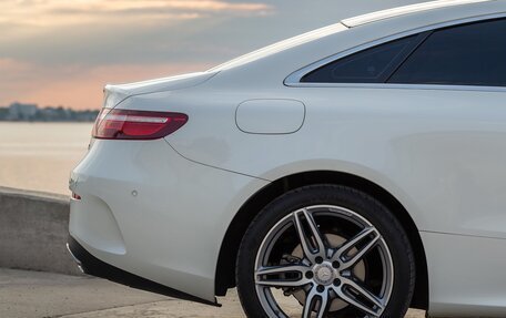 Mercedes-Benz E-Класс, 2018 год, 4 490 000 рублей, 5 фотография