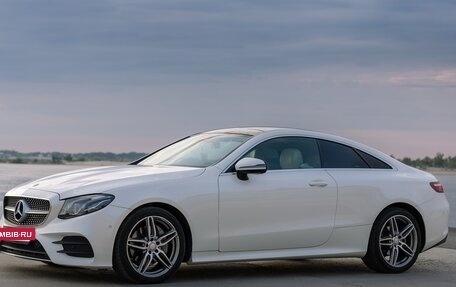 Mercedes-Benz E-Класс, 2018 год, 4 490 000 рублей, 8 фотография