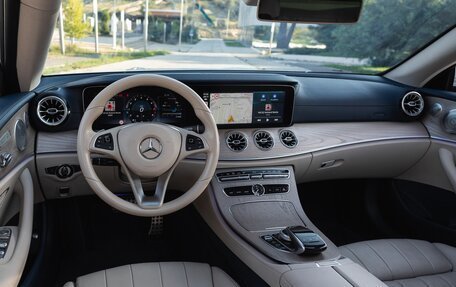 Mercedes-Benz E-Класс, 2018 год, 4 490 000 рублей, 21 фотография