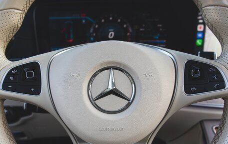 Mercedes-Benz E-Класс, 2018 год, 4 490 000 рублей, 32 фотография