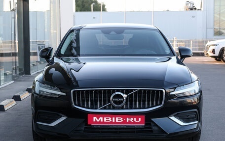 Volvo S60 III, 2019 год, 3 149 000 рублей, 2 фотография