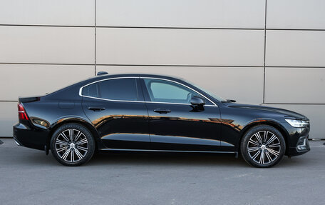 Volvo S60 III, 2019 год, 3 149 000 рублей, 4 фотография