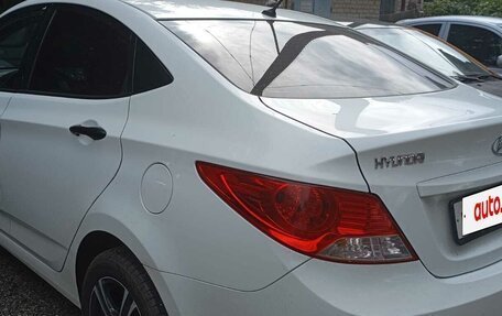Hyundai Solaris II рестайлинг, 2013 год, 980 000 рублей, 6 фотография