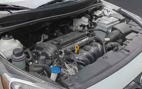 Hyundai Solaris II рестайлинг, 2013 год, 980 000 рублей, 10 фотография
